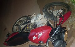 Colisão entre carro e motocicleta deixa uma pessoa ferida em Arapiraca