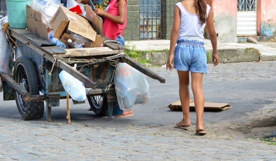 Maceió registra mais de cinco mil pessoas em situação de rua