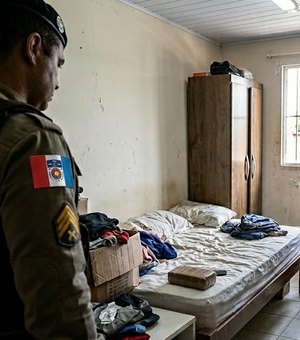 Adolescente é detido com 1kg de maconha escondida dentro do quarto em Arapiraca