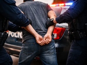 Foragido da Justiça por estupro é preso no município de Delmiro Gouveia