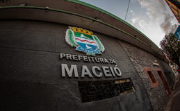 Prefeitura de Maceió paga salário de servidores nesta quarta-feira (30)