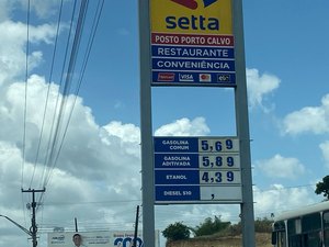 Preço do litro da gasolina em Porto Calvo está acima da média cobrada em Maceió