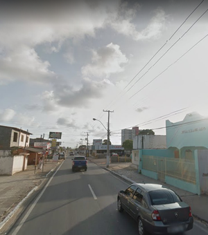 Homem morre em confronto com a polícia na parte alta de Maceió