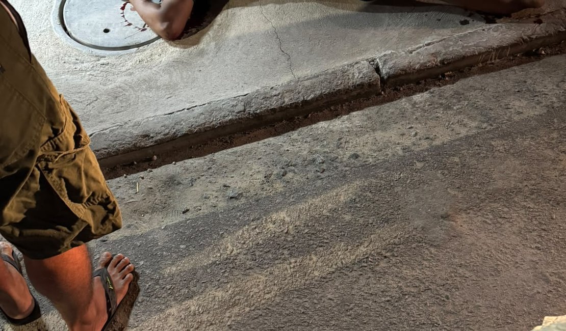 Homicídio em Maceió: jovem é morto a tiros em via pública no bairro da Jatiúca