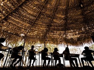 [Vídeo] Indígenas Aconã denunciam falta de escola em aldeia de Alagoas