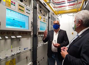 Governo inaugura cabo submarino que conecta Brasil à Europa