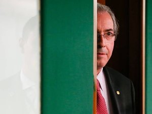 Aliados de Cunha apostam em votação de cassação só em novembro