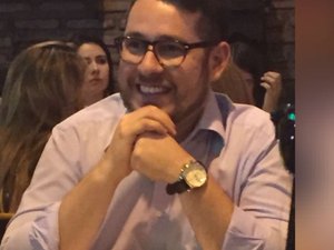 Procurador Geral de Arapiraca entrega cargo com consentimento de Teófilo 