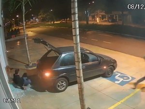 Trio invade imobiliária, escorrega, cai e não consegue roubar nada