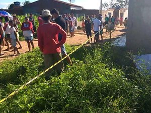 [Vídeo] Filhos são suspeitos de matar pai com golpes de facão durante briga