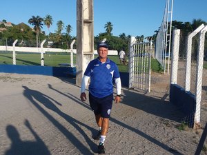 Após confusão em treino, CSA demite Ney da Matta e comissão técnica