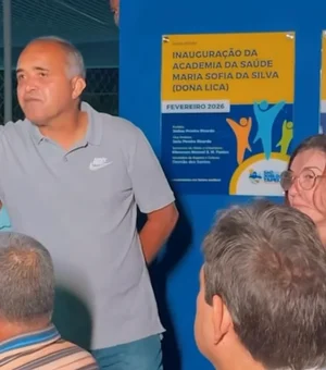 Prefeito Jarbas Ricardo entrega complexo esportivo e anuncia 90 casas em São José da Tapera