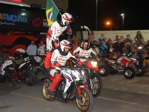 Alagoas Motos promove show com Equipe Força e Ação