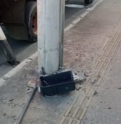 Vandalismo e furtos deixam Avenida Assis Chateaubriand sem iluminação pública