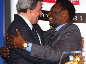 Autor de ‘defesa do século’ contra Pelé, Gordon Banks morre aos 81 anos