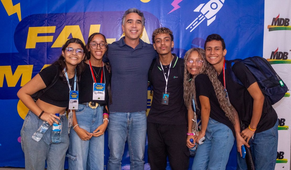 Rafael Brito promove aulões do Enem e defende igualdade de oportunidades para alunos da rede pública