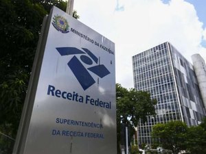 STJ suspende liminar e retorna exigência de CPF regular para receber auxílio emergencial