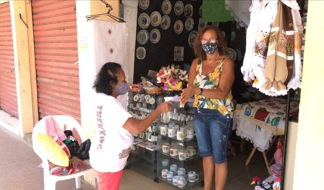 Mercado do Artesanato e Shopping Popular voltam a funcionar em Maceió