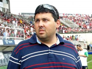 Direção do CRB anuncia a contratação de volantes, um deles disputou Libertadores com o Santos 