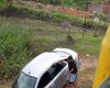 Condutor perde controle direcional e carro vai parar em rio de São Luís do Quitunde