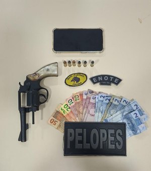 Três pessoas são presas por tráfico e porte ilegal de arma  no município de Penedo