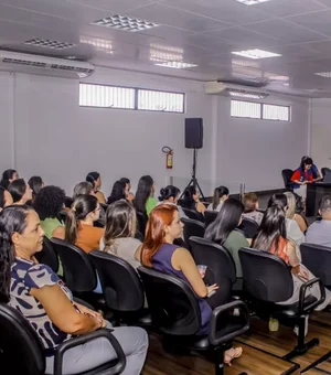 Secretaria de Saúde de Penedo orienta profissionais sobre tratamentos preventivos contra o HIV