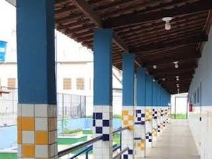 Alunas da Escola Padre Jefferson de Carvalho denunciam professor por assédio e importunação sexual