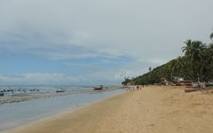 A paradisiaca praia de Japaratinga é perfeita para casamentos