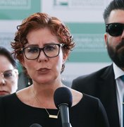Moraes vota por Carla Zambelli pegar 10 anos de prisão por invasão ao CNJ