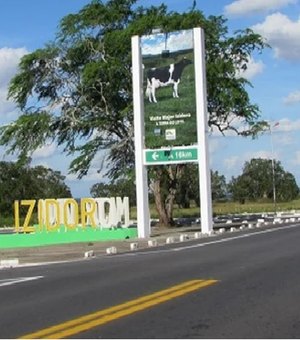 Sem ônibus e sem ambulância. Estudantes e moradores denunciam descaso de prefeito de Major Izidoro