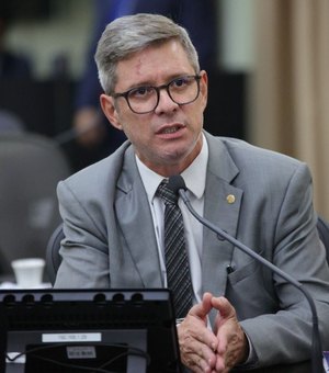 Cabo Bebeto é o único a votar contra projetos de suplementação que somam mais de R$ 25 milhões