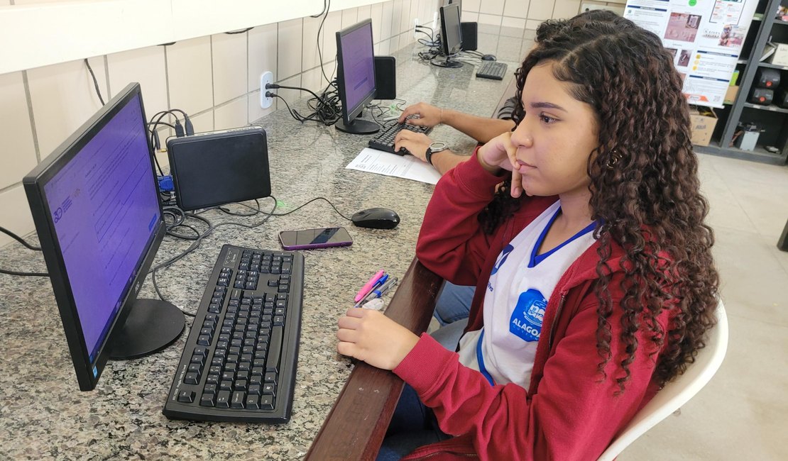 Mais de seis mil estudantes participam da Olimpíada Alagoana de Química