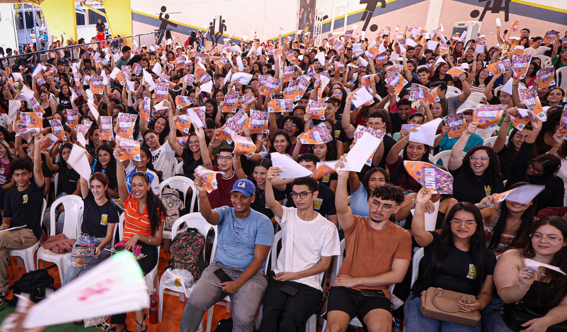 Mais de 96 mil candidatos fazem o Enem em Alagoas neste domingo