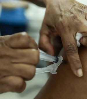 Dia D de multivacinação é realizado neste sábado em todo o país