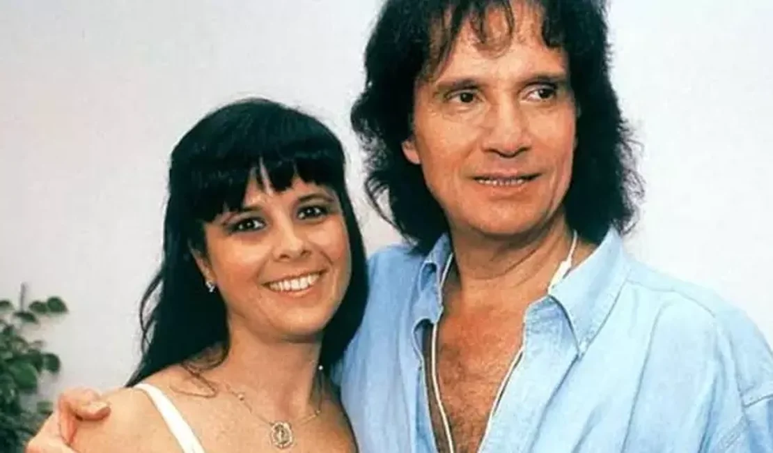 Roberto Carlos homenageia Maria Rita nos 25 anos da morte dela