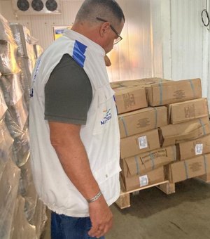 Vigilância Sanitária apreende 1.500 kg de charque impróprios para consumo