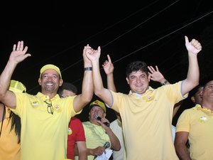 David Pedrosa realiza grande comício no Varadouro