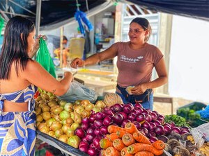 Prefeitura realiza fiscalização e organização da feira livre em Girau na segunda (4)