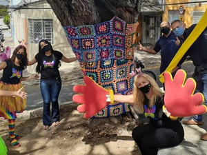 Intervenção nas ruas da capital traz a importância da Literatura no Dia do Professor
