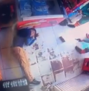 Criminosos usando fardas de gari executam homem dentro de depósito em Maceió