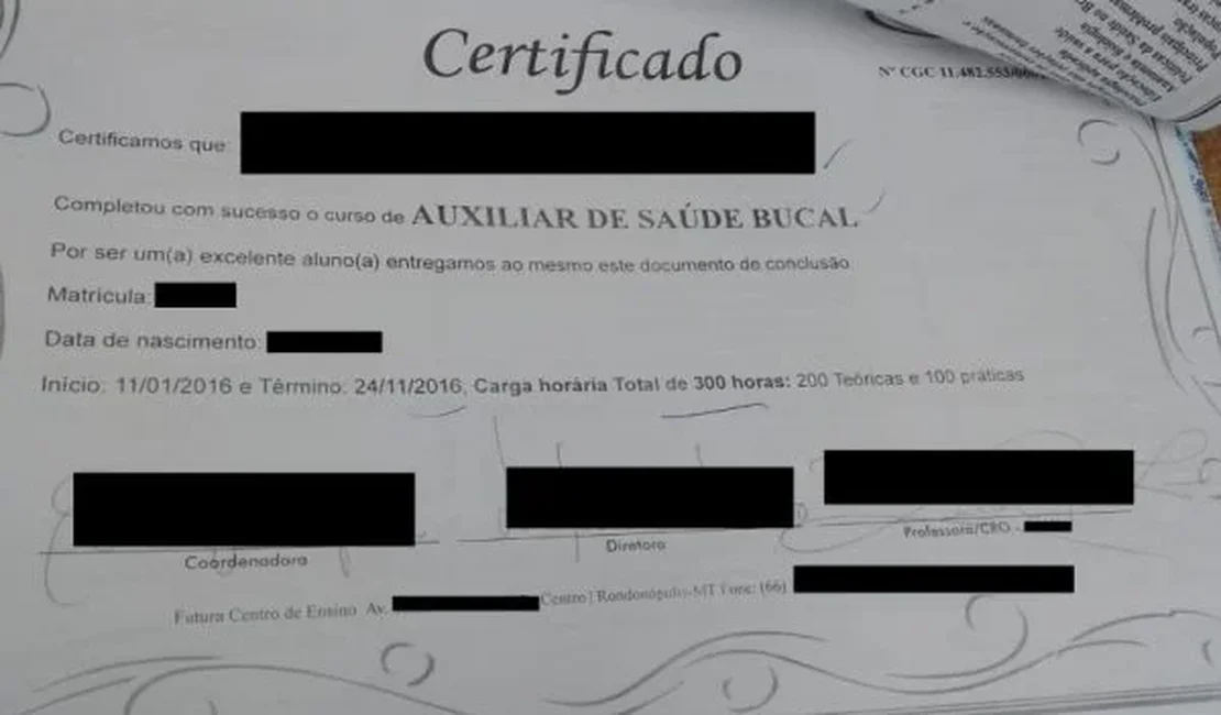 Dentista é autuada por assinar 40 certificados falsos