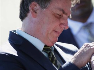 Bolsonaro chama grupo de jornalistas de 'urubus'