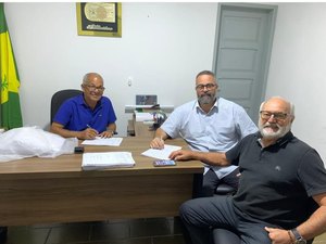 Prefeito anuncia que Japaratinga receberá grande investimento do setor privado