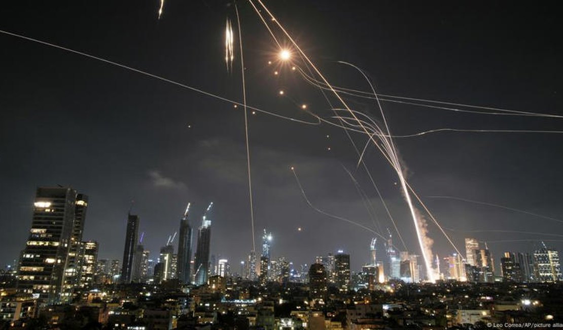 Irã dispara mísseis contra Israel em nova noite de ataques