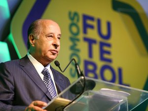 Fifa suspende Del Nero da CBF e do futebol por 90 dias