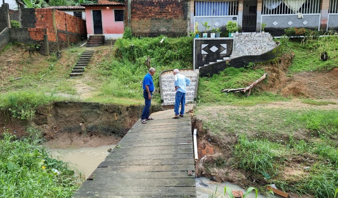 Pontilhão da Grota da Alegria será reconstruído, em Maceió