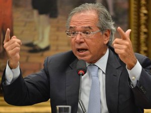 Guedes ameaça volta da ditadura: “Não se assustem se alguém pedir o AI-5”