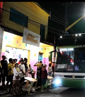 [ Vídeo] Romeiros de Matriz de Camaragibe vão ao Juazeiro do Norte-CE em devoção a Padre Cícero