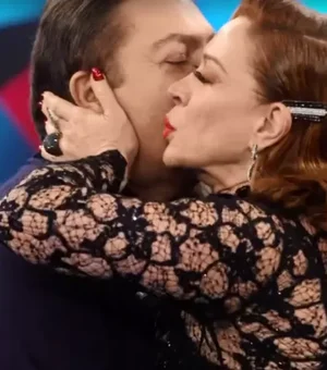 Claudia Raia revela se viveu romance com Faustão: 'Teve um encantamento'