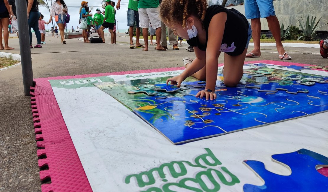 IMA faz ações de educação ambiental e fiscalização na Praia do Patacho